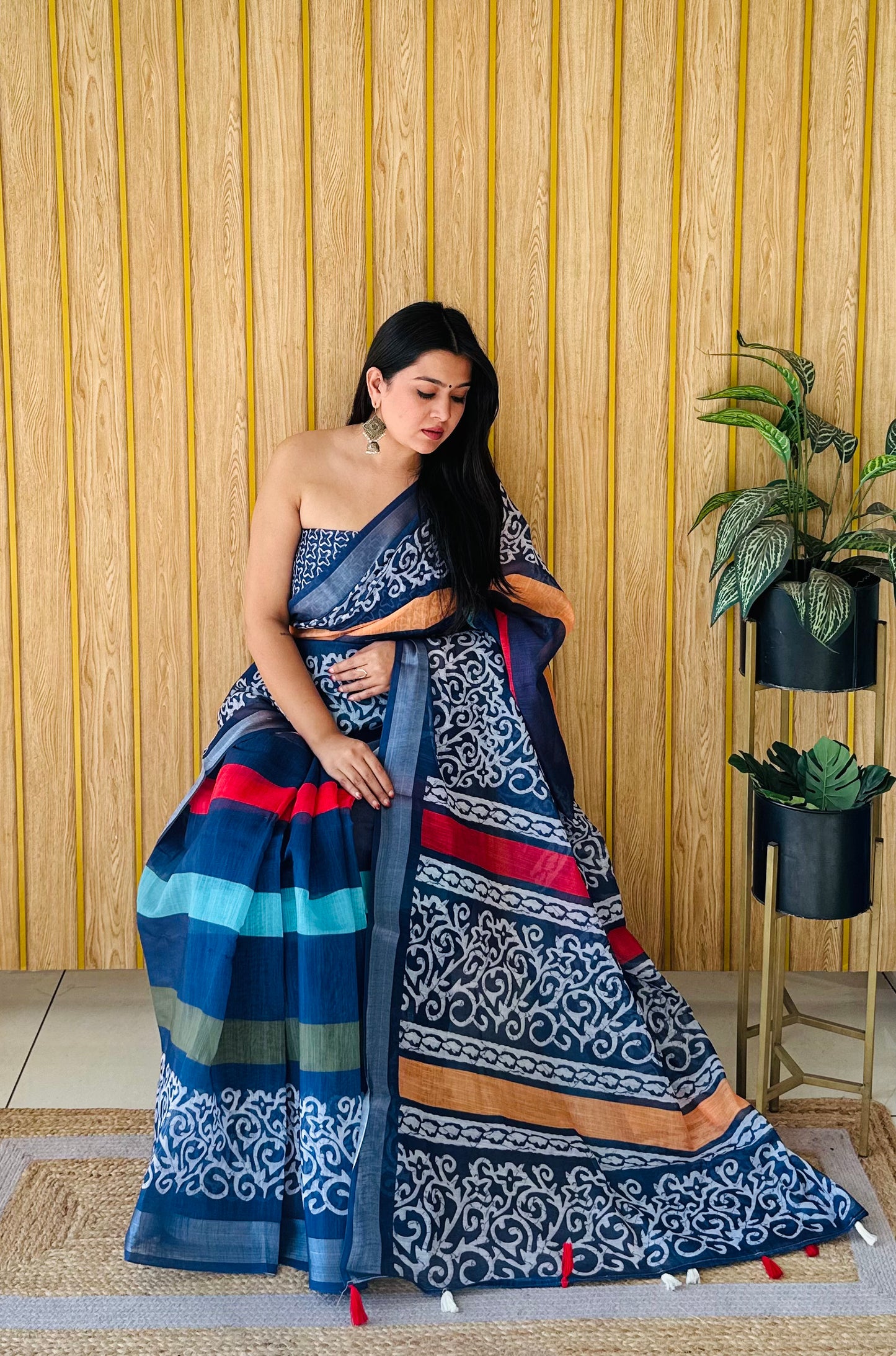 New Concept Premium And Rich Soft Linen Cotton Digital Print Saree With Silver Border