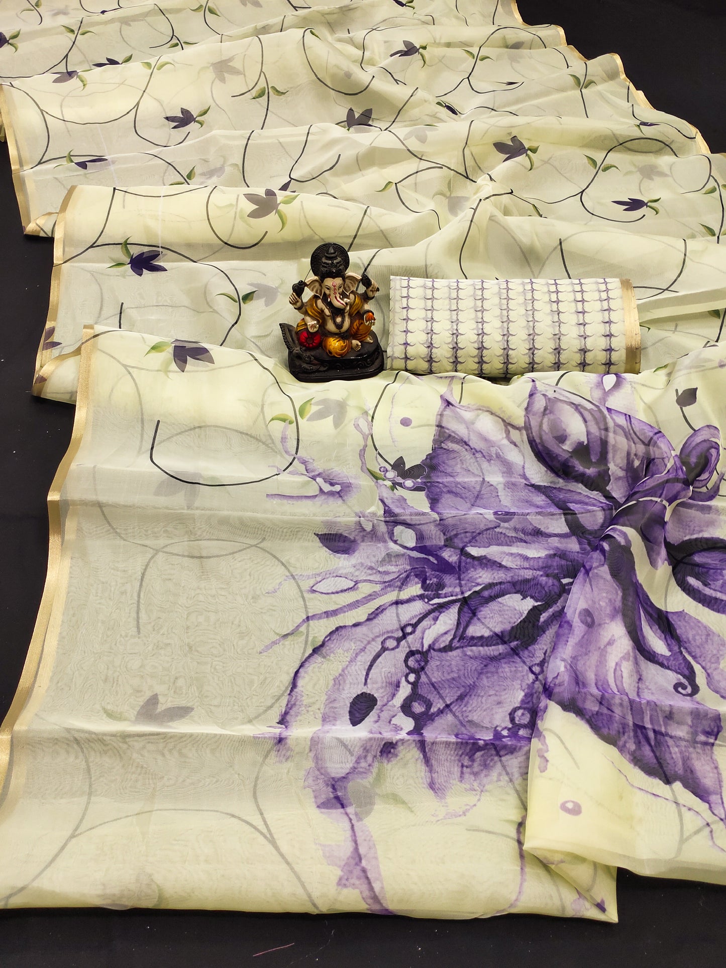 Pista Color Best Quality Art Silk Organza Digital Print Soft Shiny Saree