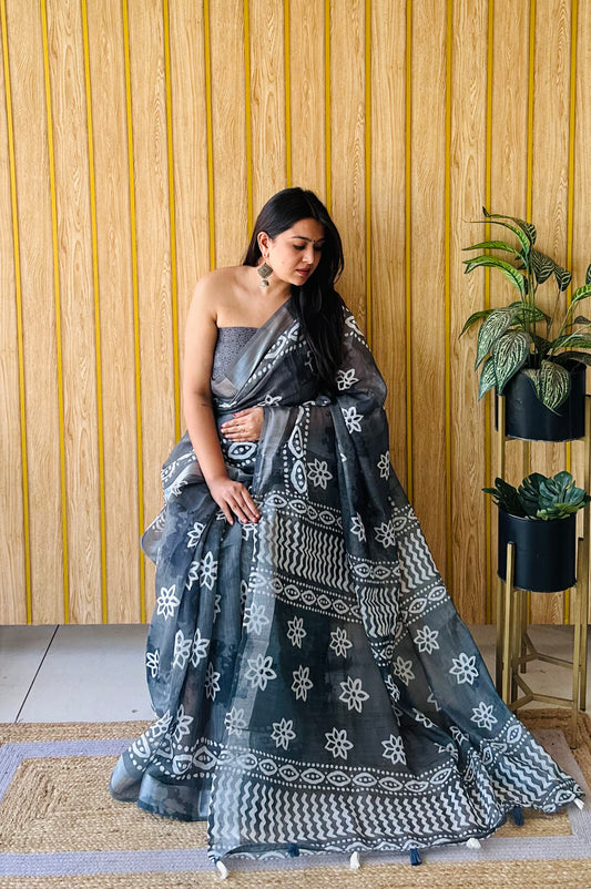 New Concept Premium And Rich Soft Linen Cotton Digital Print Saree With Silver Border