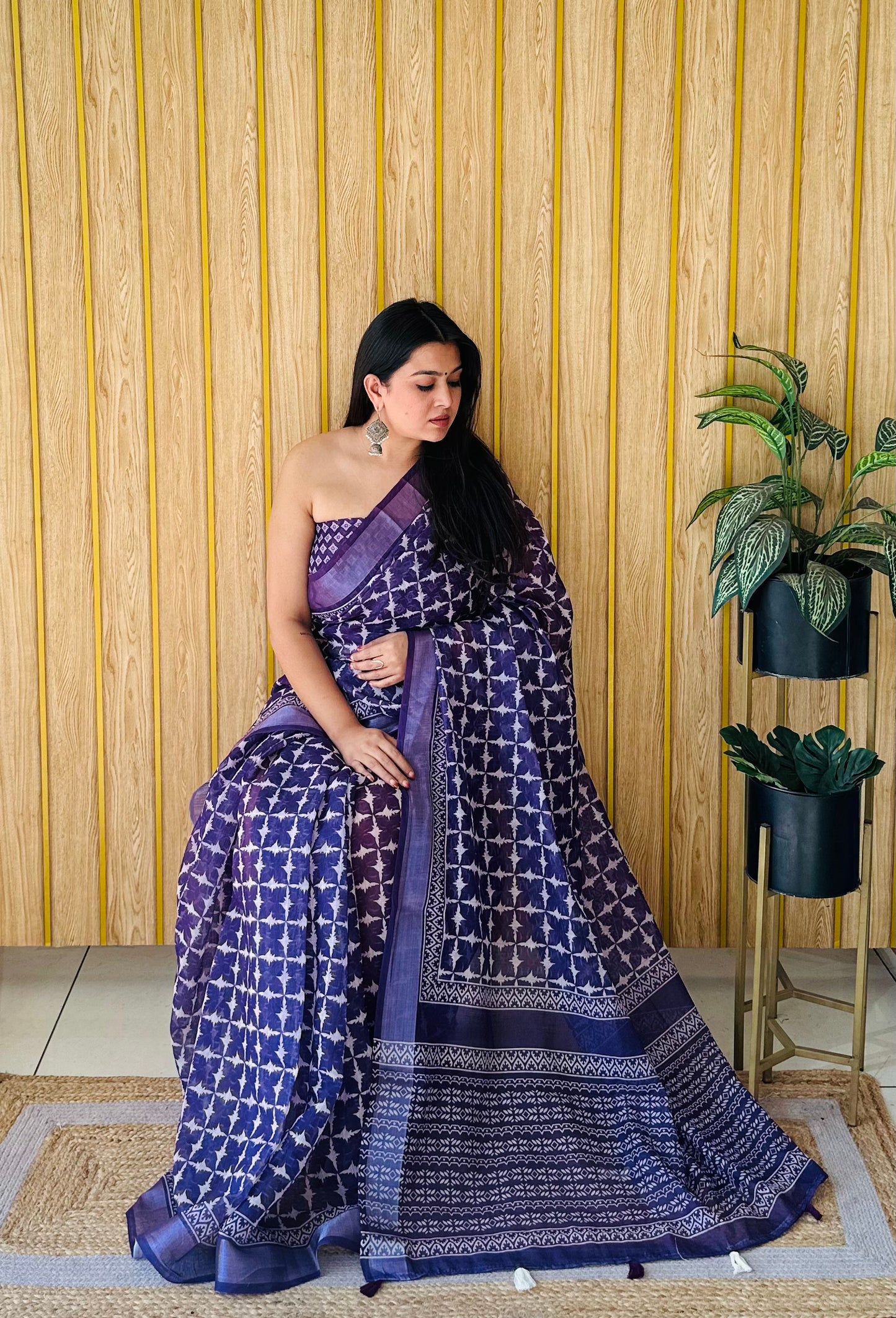 Purple Color Premium And Rich Quality Soft Linen Cotton Digital Print Saree