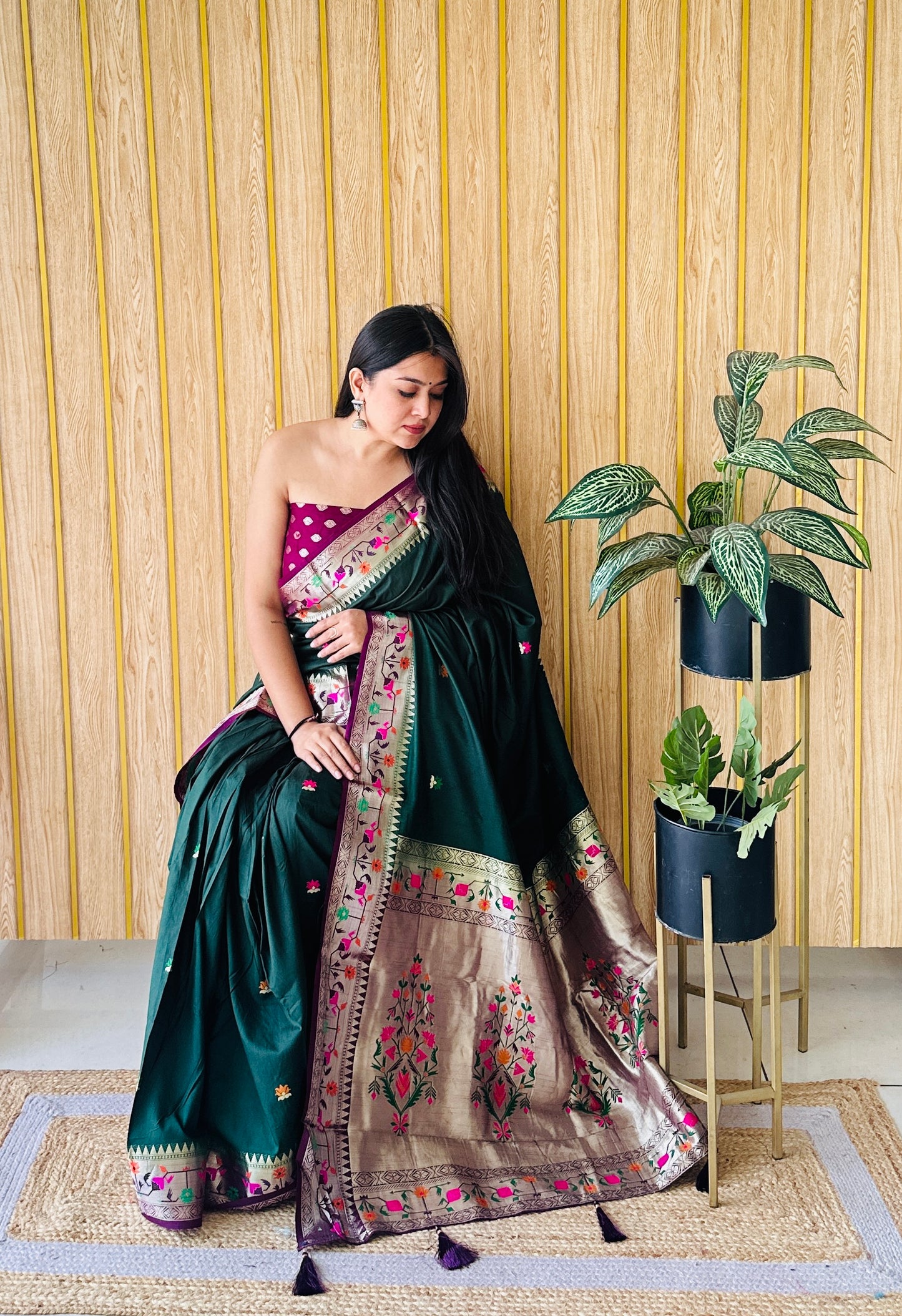 Green Color Premium Quality Paithani Soft Silk Saree With Buttas Pattern