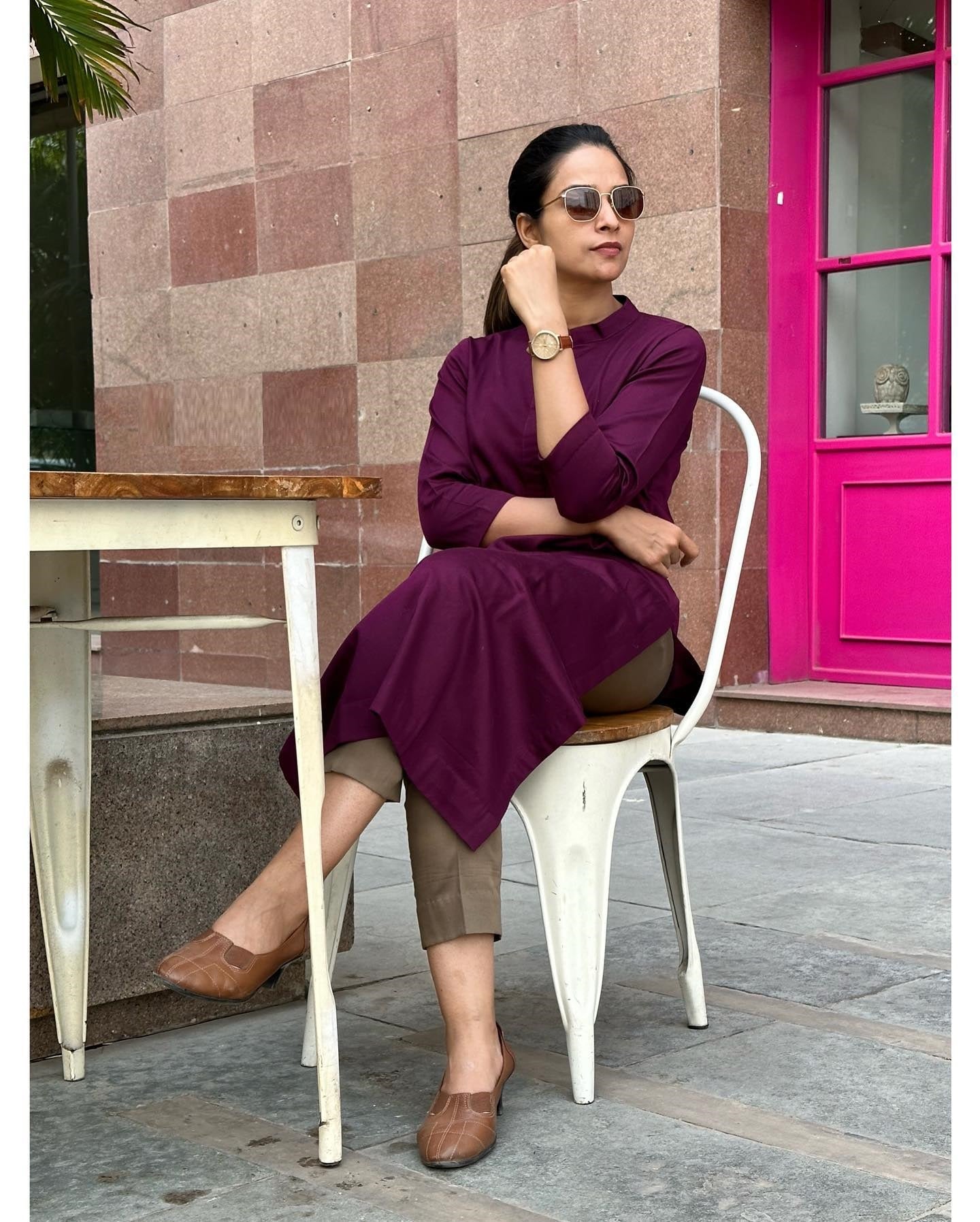 भारतीय पार्टी वियर के लिए सिल्क कुर्ता सेट - सिल्क स्ट्रेट कुर्ता पैंट सेट - महिलाओं के लिए भारतीय कुर्ता