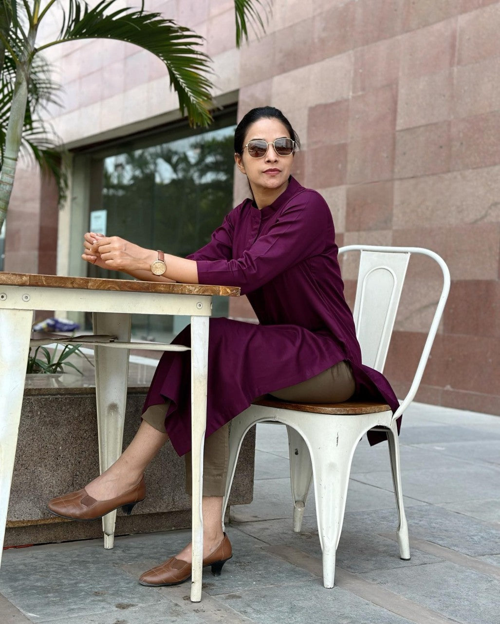 भारतीय पार्टी वियर के लिए सिल्क कुर्ता सेट - सिल्क स्ट्रेट कुर्ता पैंट सेट - महिलाओं के लिए भारतीय कुर्ता