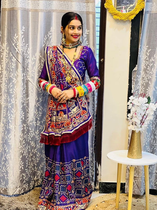शुभ लाभ पर्पल पनेतर साड़ी शादी और बेबी शावर के विशेष कलेक्शन के लिए