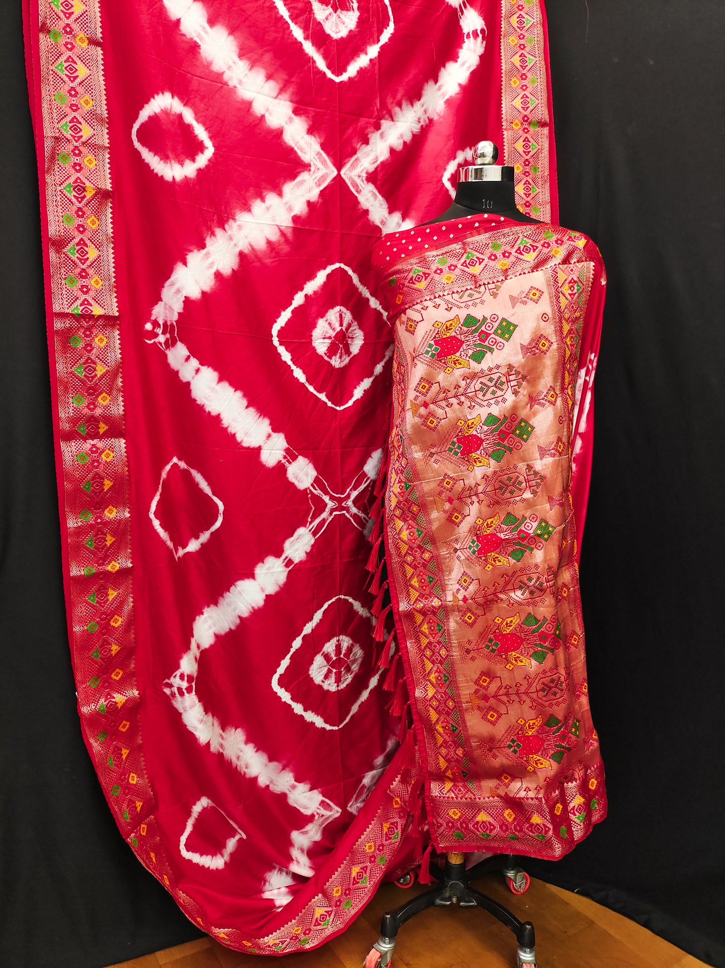 Red Color Sibory Print Paithani Silk Saree Zari Gold & Minakari Border