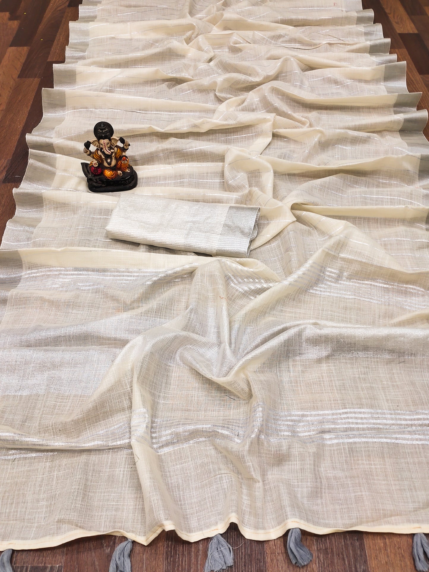 सफेद नई लिनन चेक्स संकल्पना सिद्धि