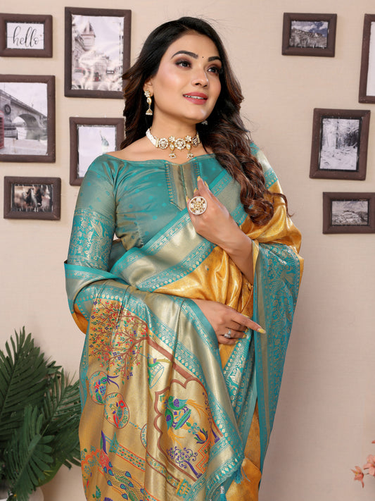 पीला रंग पैठनी बॉर्डर के साथ शुद्ध बनारसी टिश्यू सिल्क साड़ी प्रस्तुत करता है