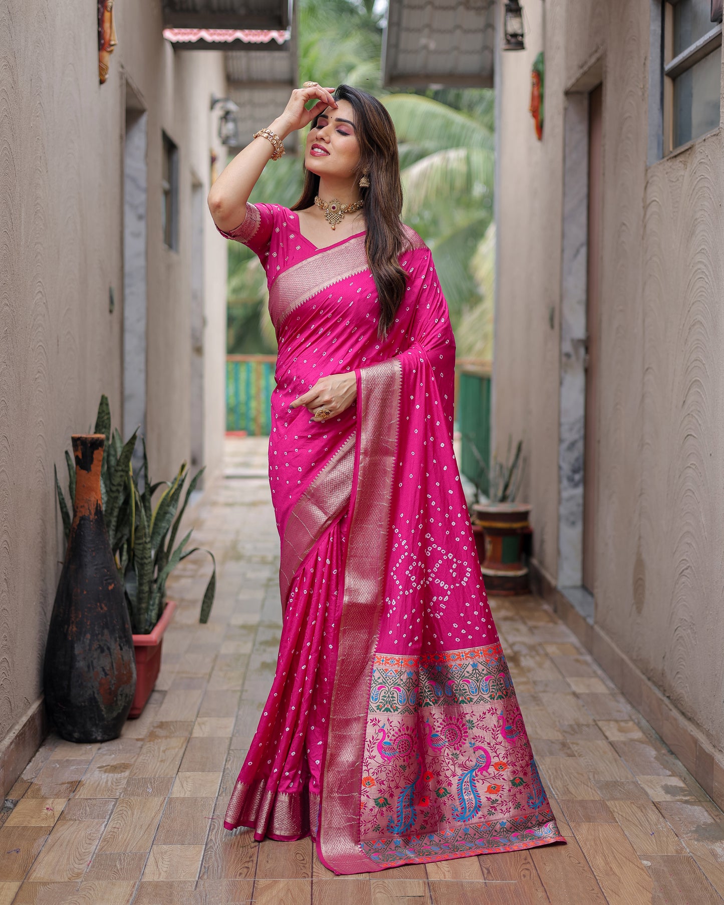 Pink Yashomati Dola Soft Silk Bandhej Sarees With Jari Weaving Border