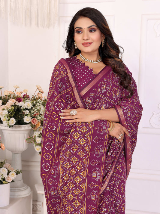 बैंगनी अंबिका शुद्ध पटोला और बंधेज पैटर्न मुलायम सूती हल्के वजन की साड़ी