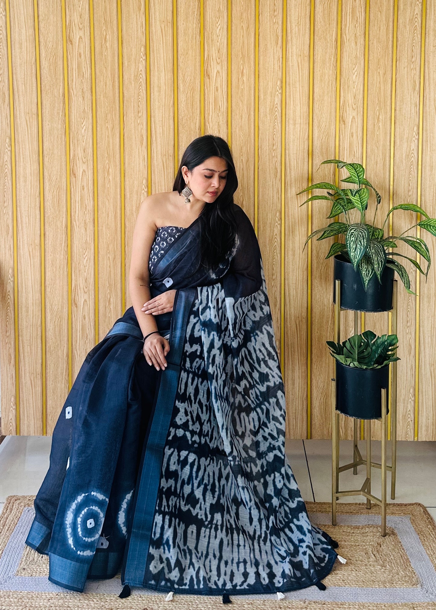 White-Black Color Soft Linen Cotton Digital Print Saree Very Premium And Rich Quality