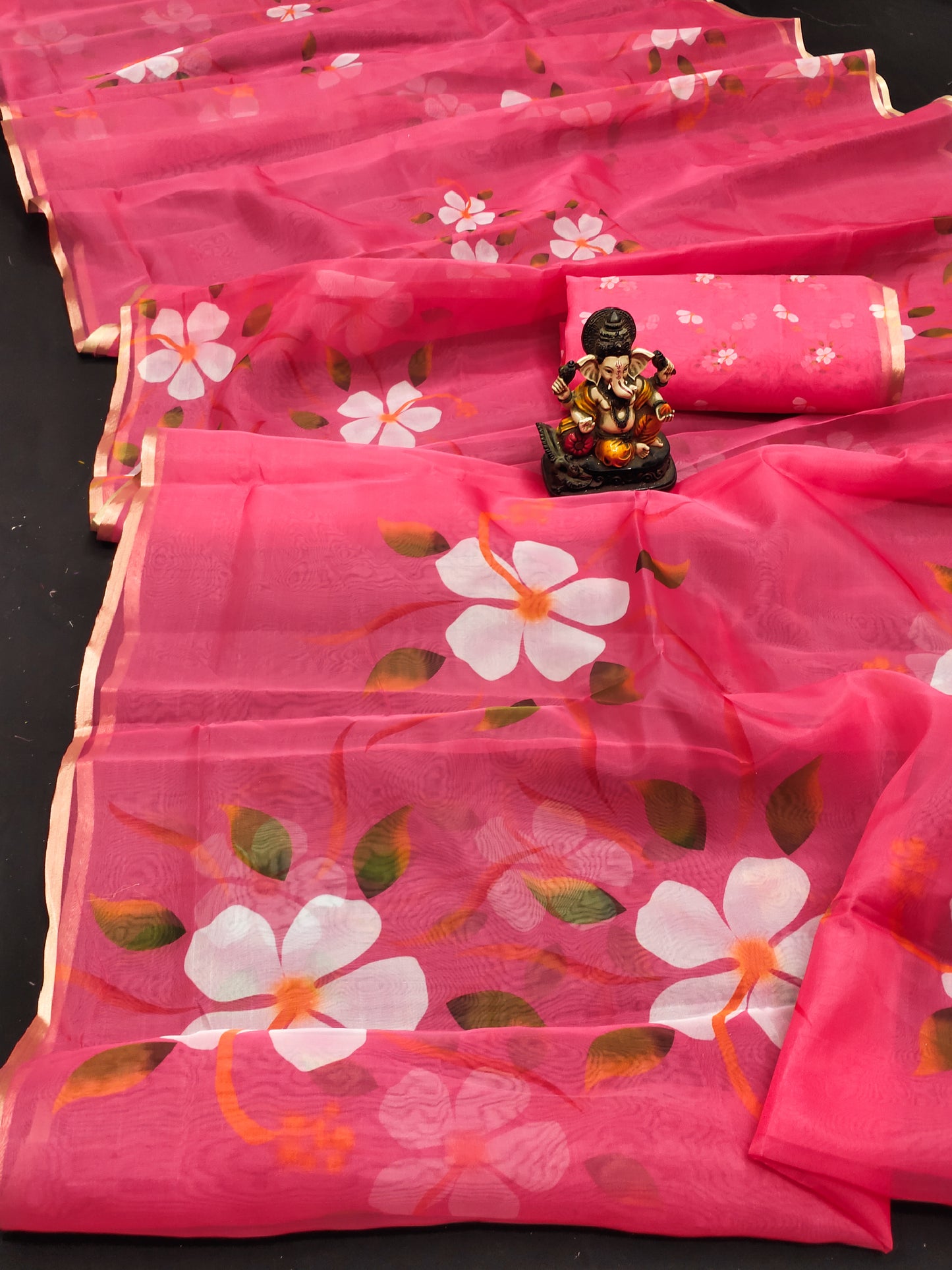 Best Quality Pink Color Art Silk Organza Digital Print Soft Shiny Saree