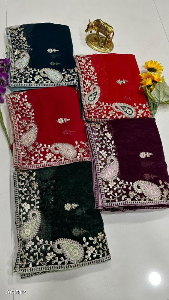 5 रंगों में शुद्ध जिम्मीचू साड़ी, खूबसूरत सी~पल्लू कढ़ाई और गोटा वर्क के साथ पूरी साड़ी में बूटी वर्क