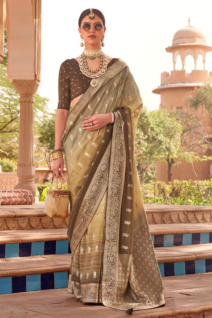 बुनाई के काम के साथ चमकदार फंक्शन मल्टी कलर कच्छी सिल्क साड़ी