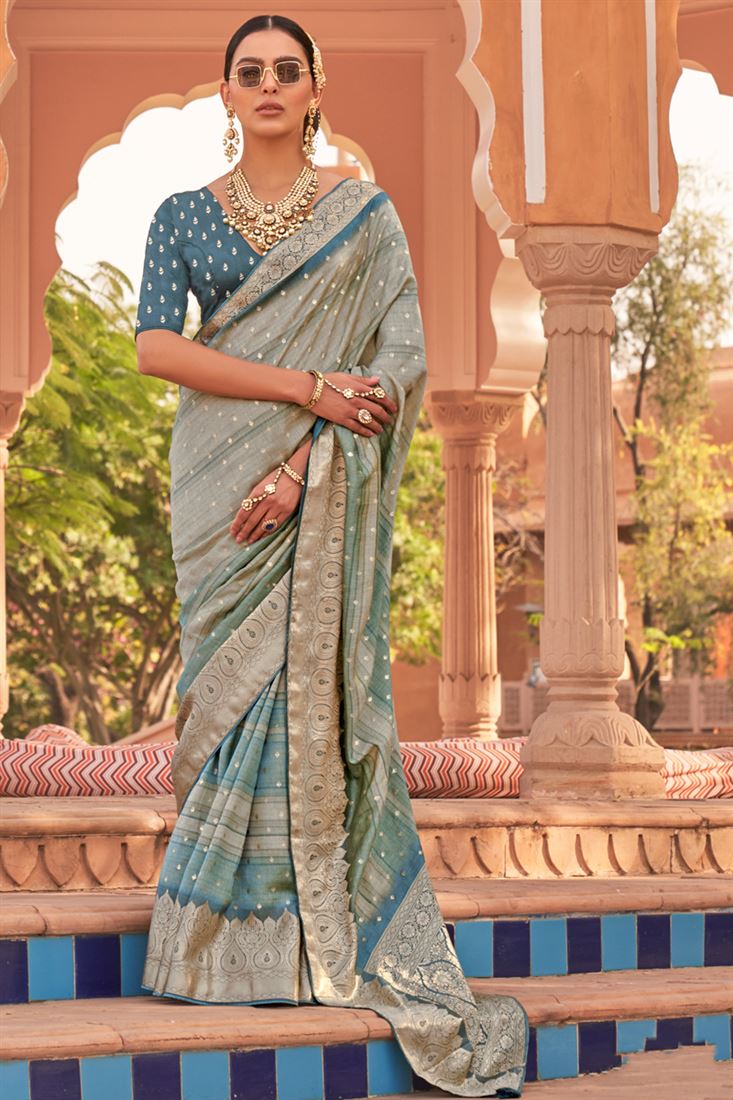 बुनाई के काम के साथ चमकदार बहु रंग फंक्शन कच्छी सिल्क साड़ी