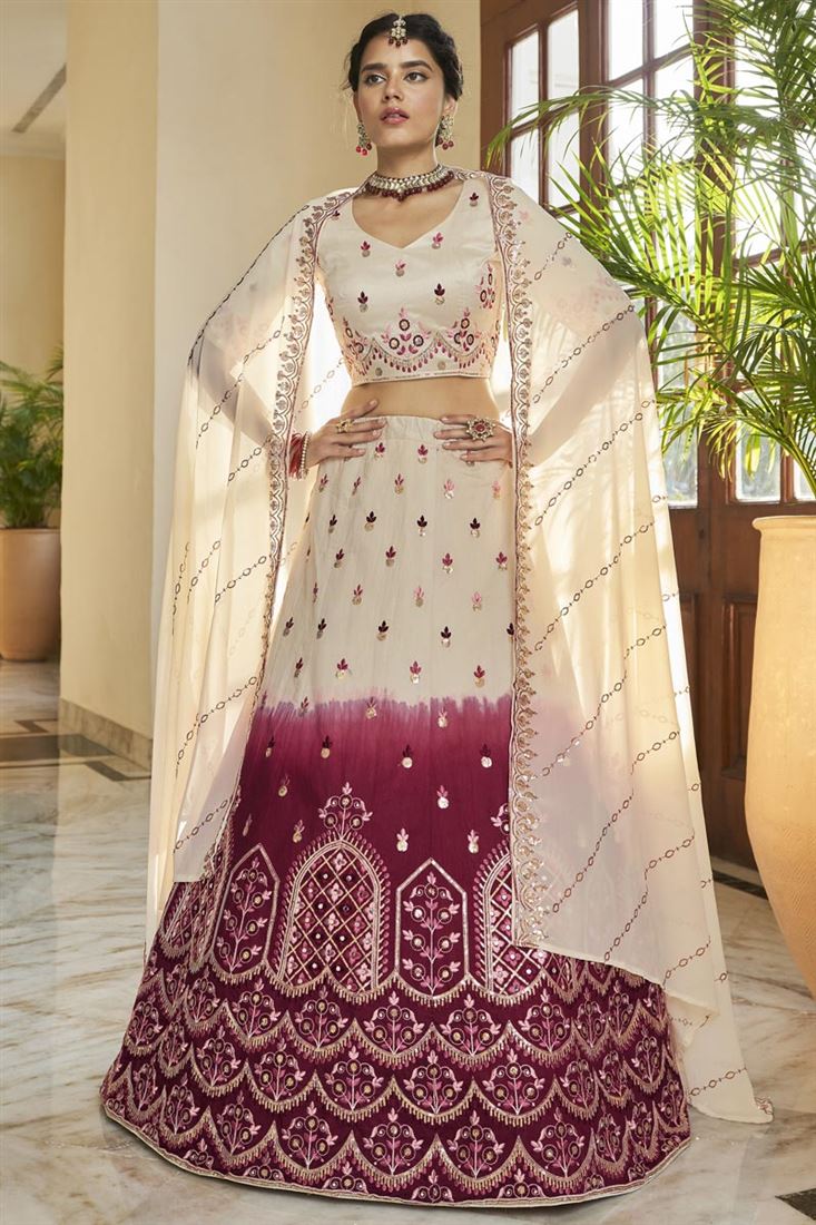 बेज रंग का संगीत वियर आर्ट सिल्क फैब्रिक करिश्माई लहंगा