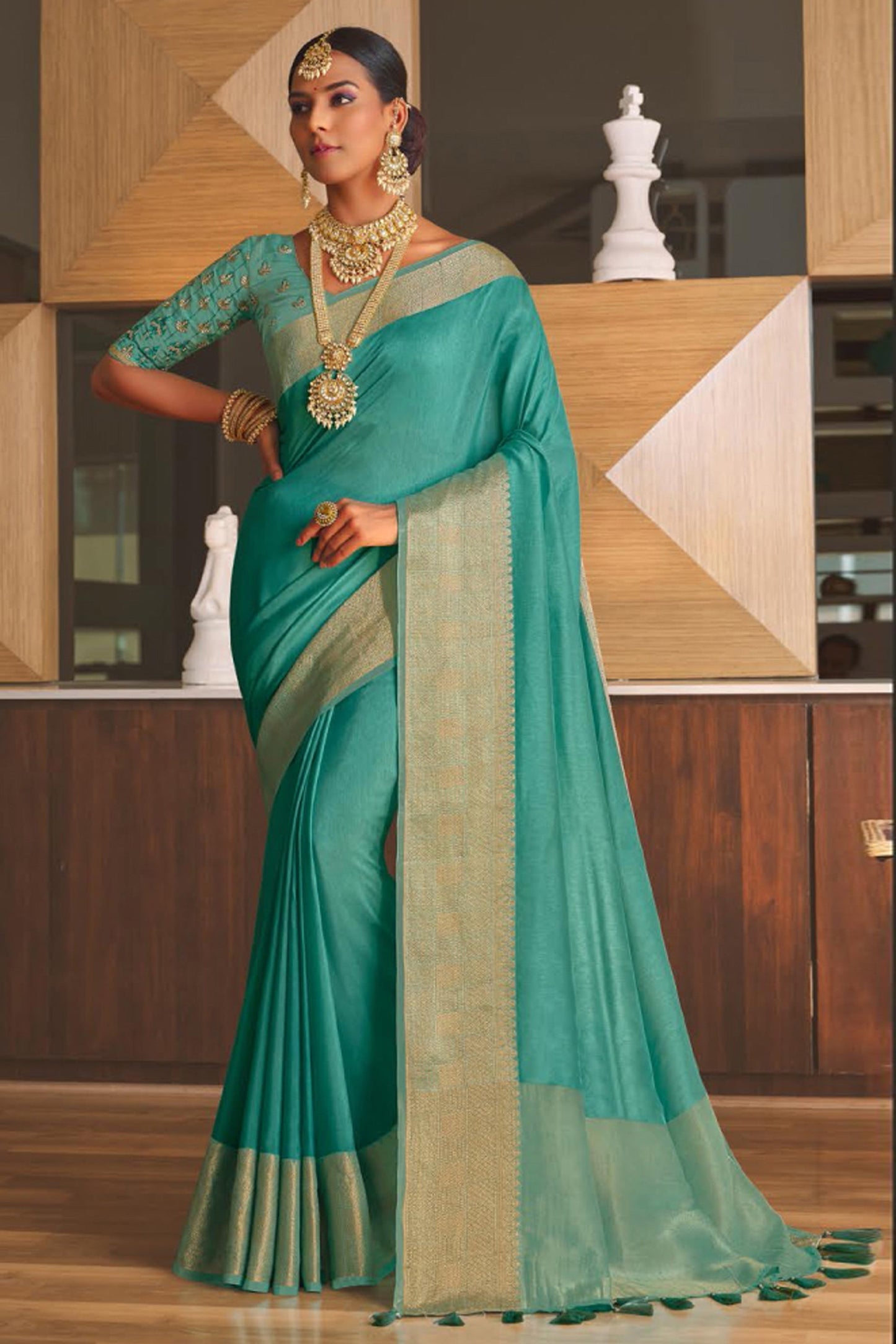 समुद्री हरा रंग कला रेशम कपड़े उत्सव पहनने सुंदर साड़ी