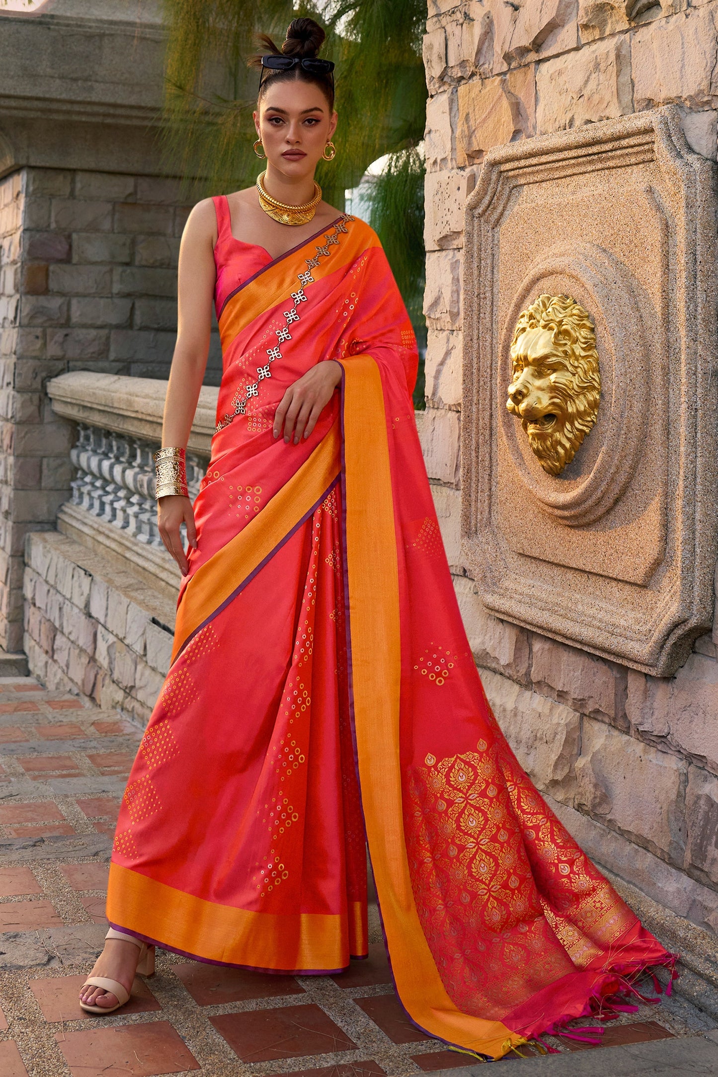 बुनाई कार्य कला रेशम पीच रंग उत्सव पहनने साड़ी ब्लाउज के साथ