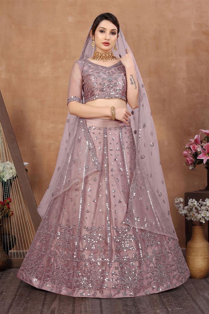 गुलाबी रंग की कढ़ाई वर्क नेट फैब्रिक शानदार लहंगा चोली