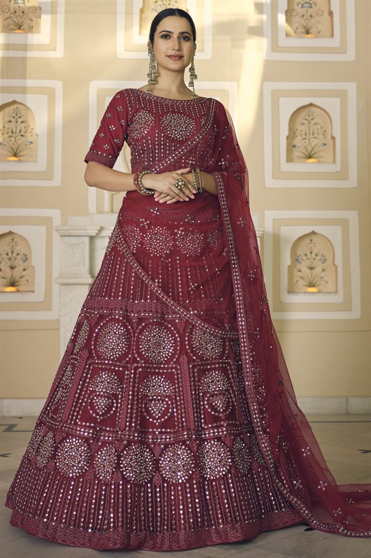 एक्सक्लूसिव बेहतरीन नेट फैब्रिक मैरून रंग सुंदर कढ़ाई वर्क लहंगा