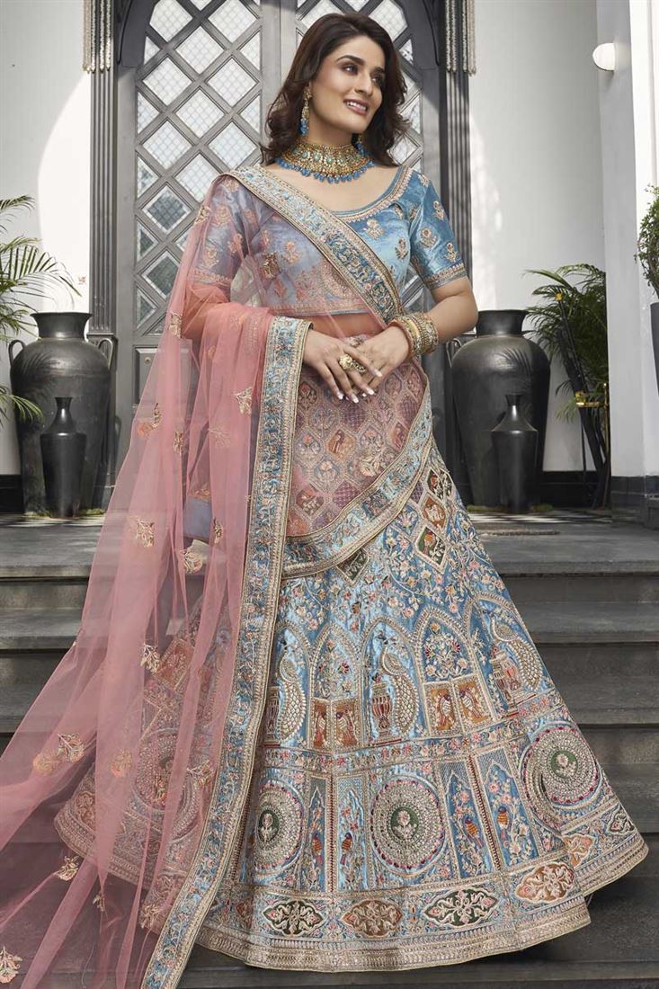 विशेष सुरुचिपूर्ण हल्के सियान रंग मखमल कपड़े समारोह कढ़ाई काम के साथ पहनने Lehenga