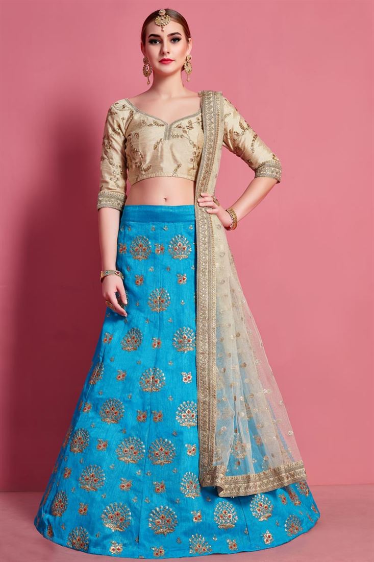 एक्सक्लूसिव स्काई ब्लू कलर आर्ट सिल्क फैब्रिक रिसेप्शन वियर लहंगा चोली