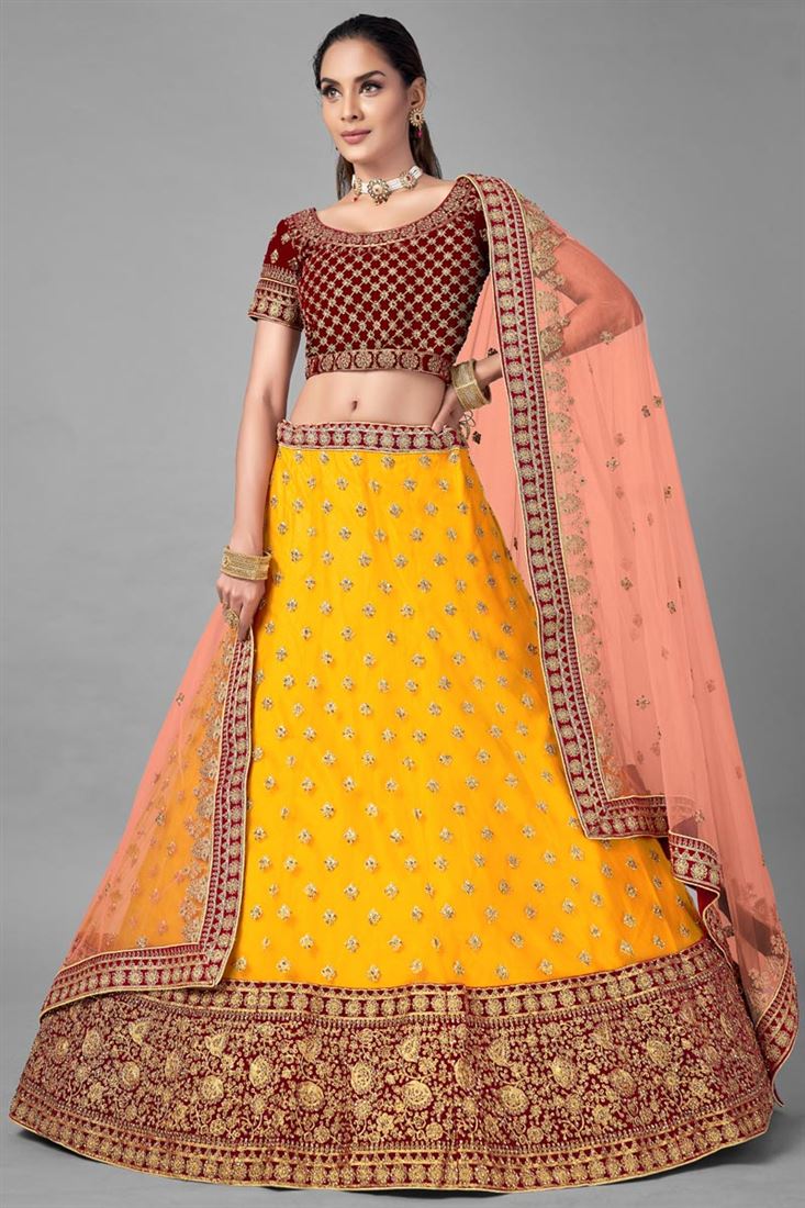 विशेष पीले रंग का डिजाइनर धागा कढ़ाई वाला लहंगा चोली