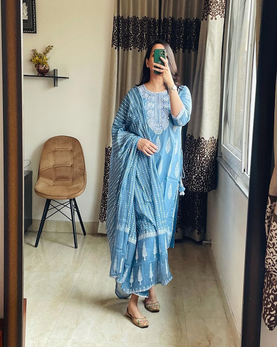 शानदार कॉटन सूट सेट