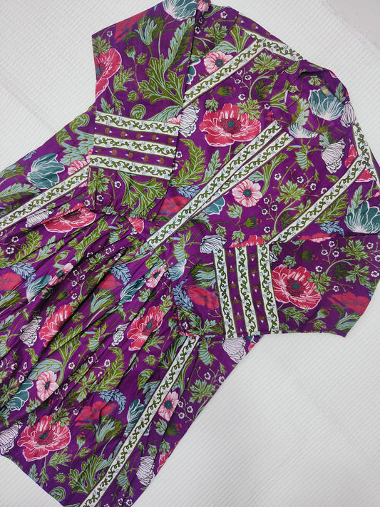 सिल्वी वाइन फ्लोरल प्रिंटेड वेस्टर्न टॉप कलेक्शन