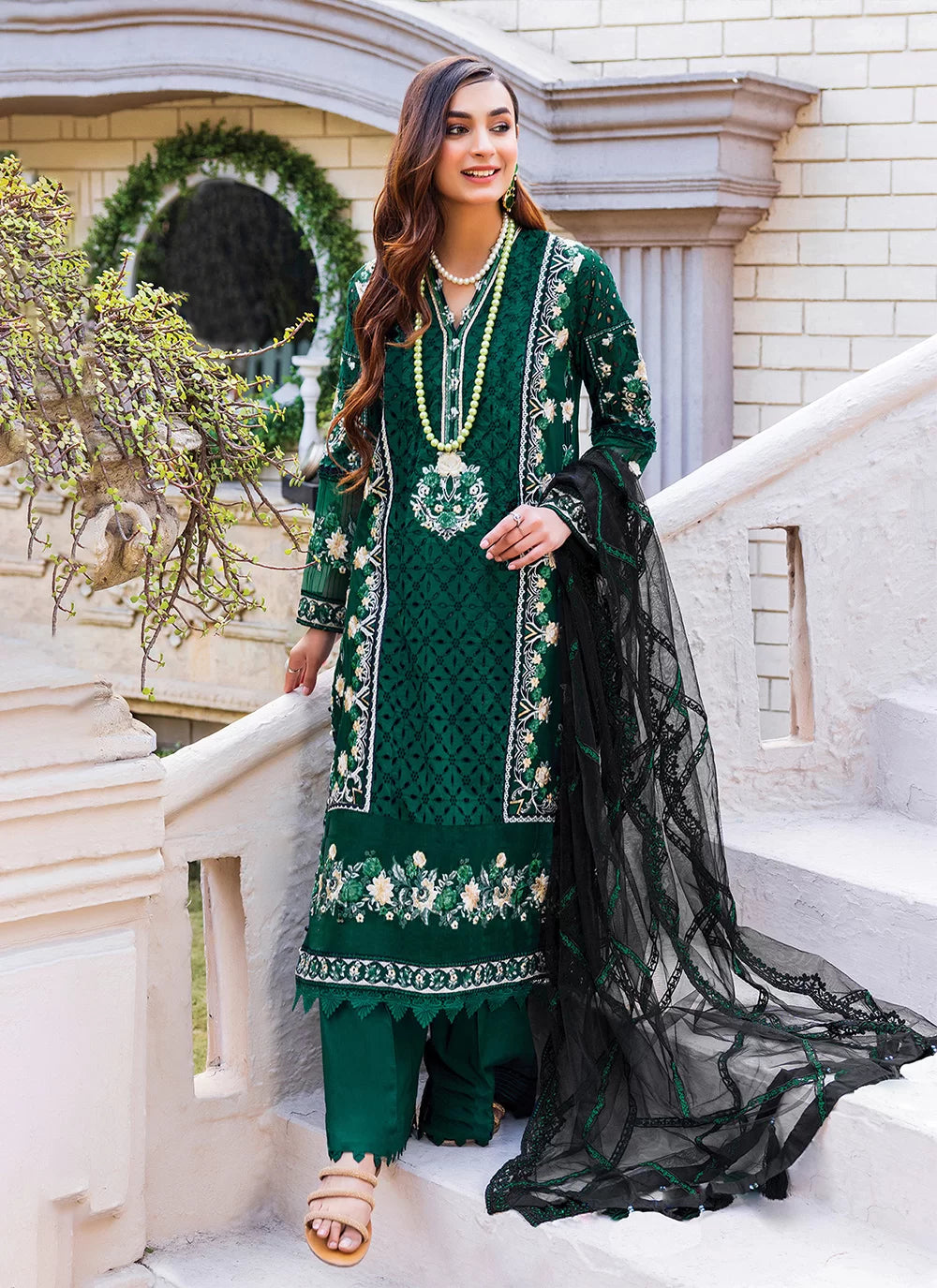 Green Georgette Pakistani Salwar Suit With Embroidered Work