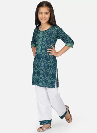 Green Cotton Salwar Suit With Embroidered Work For Ceremonial