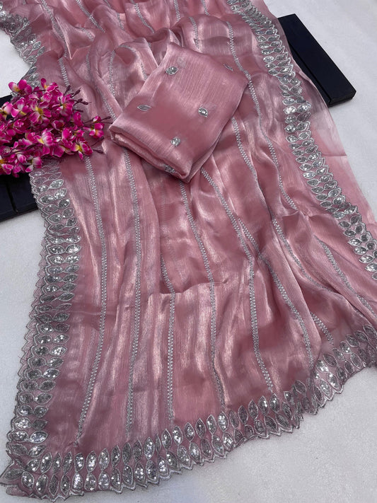 खूबसूरत ज़िम्मी चू सीक्वेंस कढ़ाई वर्क साड़ी