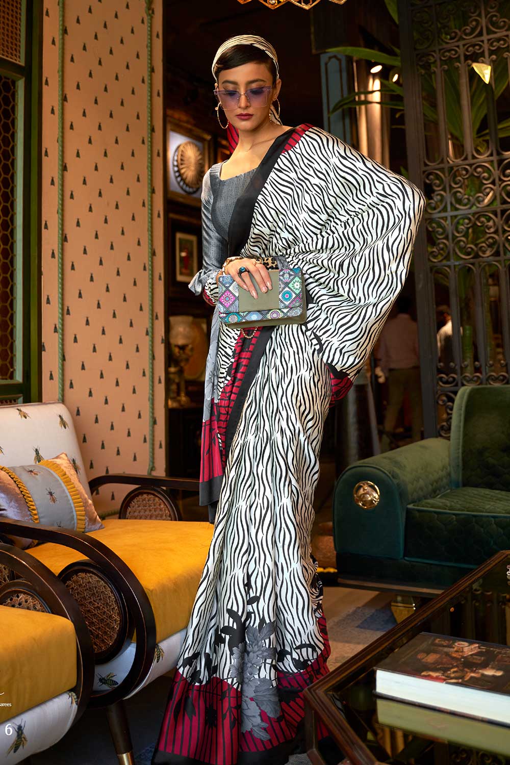 Kalizey White Rose Floral Print Satin Saree