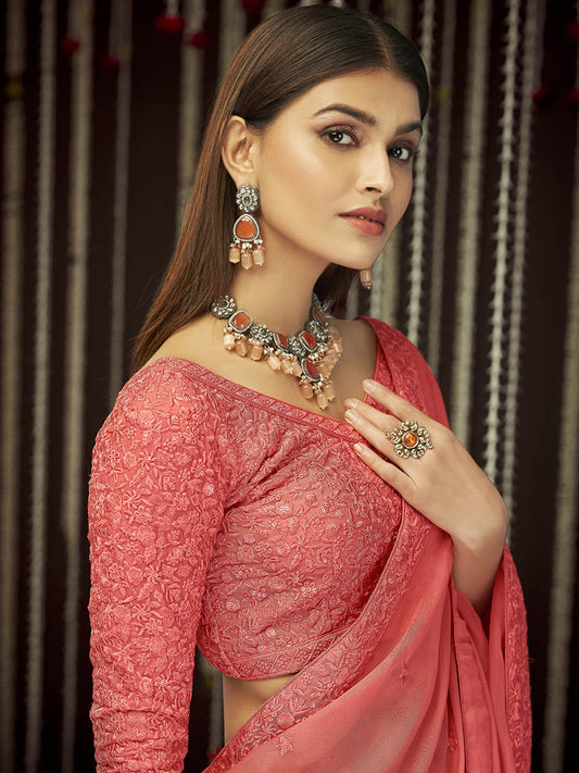 पीच ऑर्गेंजा हैवी कढ़ाई वाली साड़ी