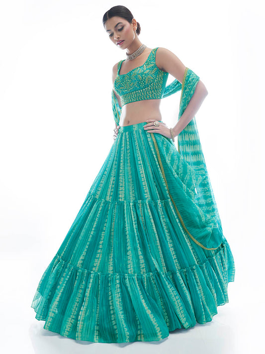 समुद्री हरा जकार्ड कढ़ाई वाला डिजाइनर लहंगा