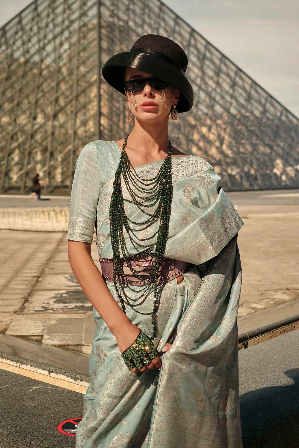 कासिया सिल्क लाइट-ग्रीन फ्लोरल वन मिनट साड़ी