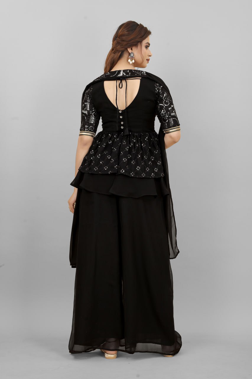 अद्भुत सीक्वेंस वर्क ब्लैक कलर शरारा सूट