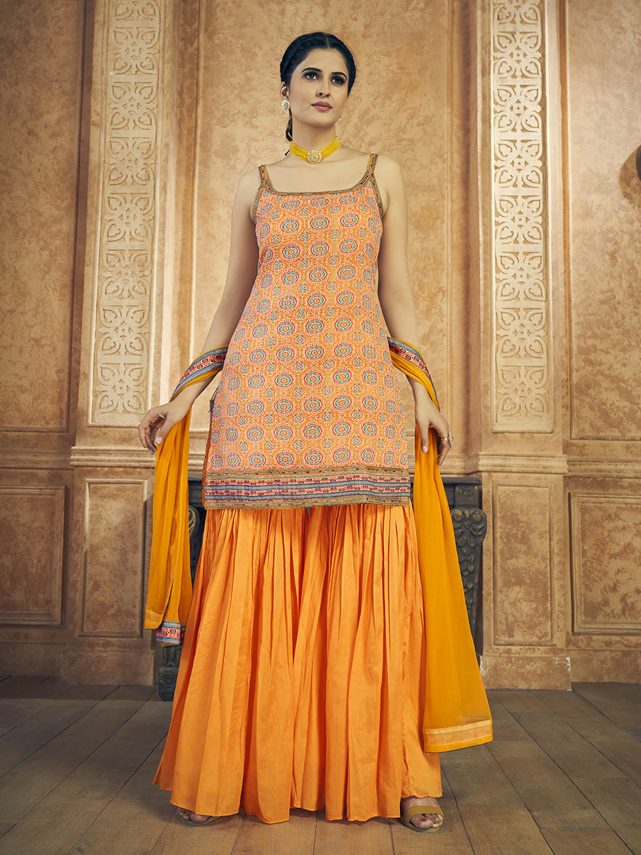 सरसों मुद्रित चिनॉन सिल्क डिजाइनर सूट