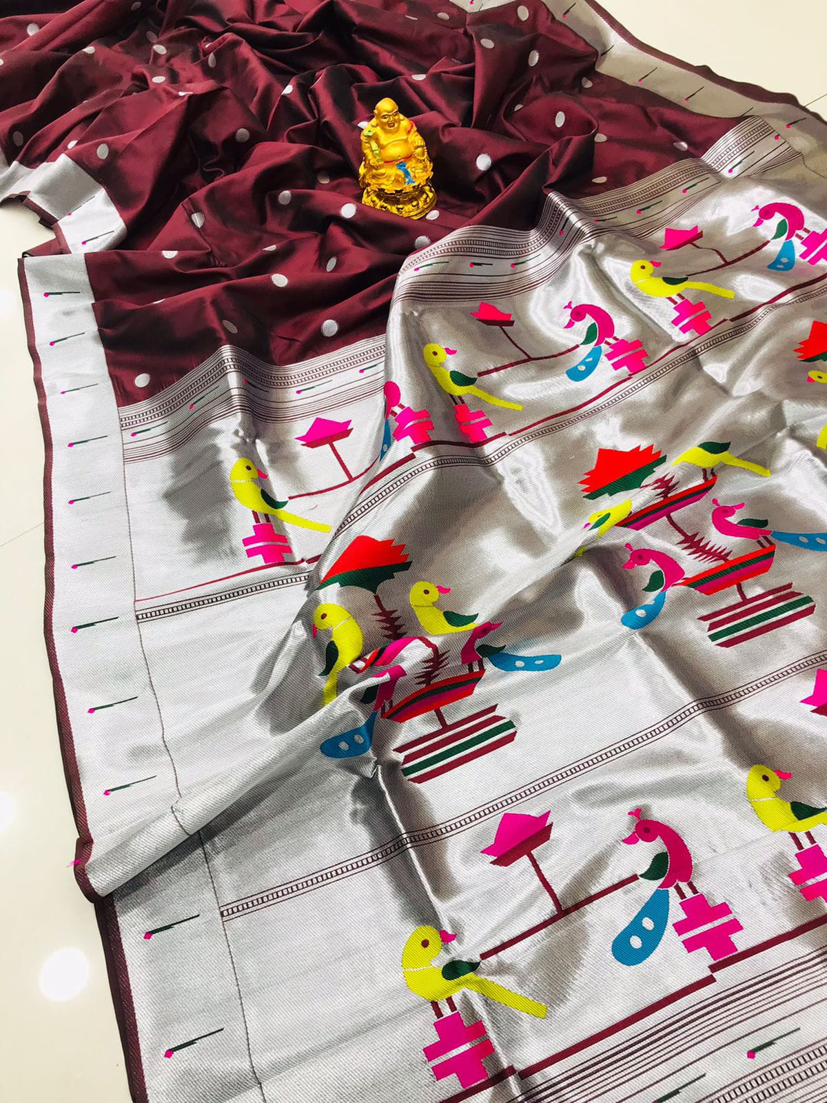 प्योर जरी वर्क साड़ी के साथ पैठानी प्योर सिल्क हैंडलूम