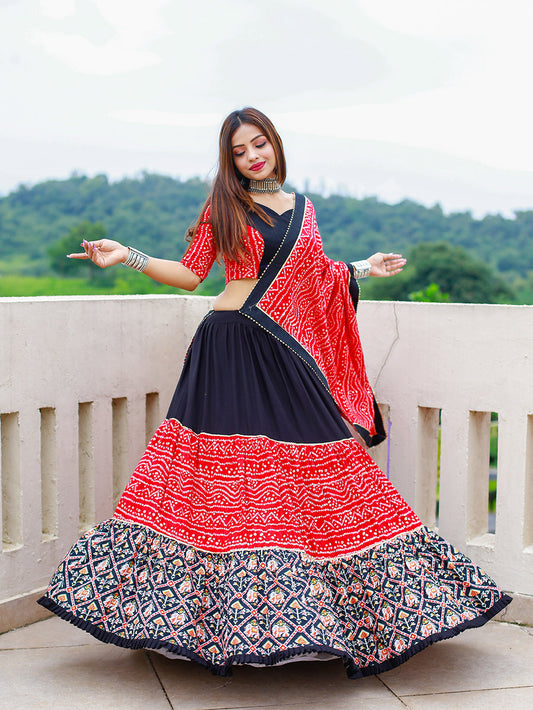 Red Color Chaniya Choli For This 2022 Navratri Season
