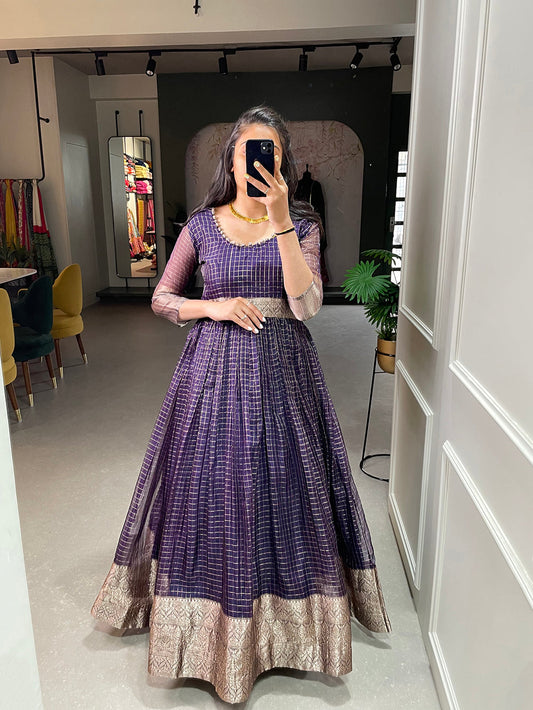 वाइन कलर ज़री बुनाई वर्क ऑर्गेंजा चेक्स ड्रेस