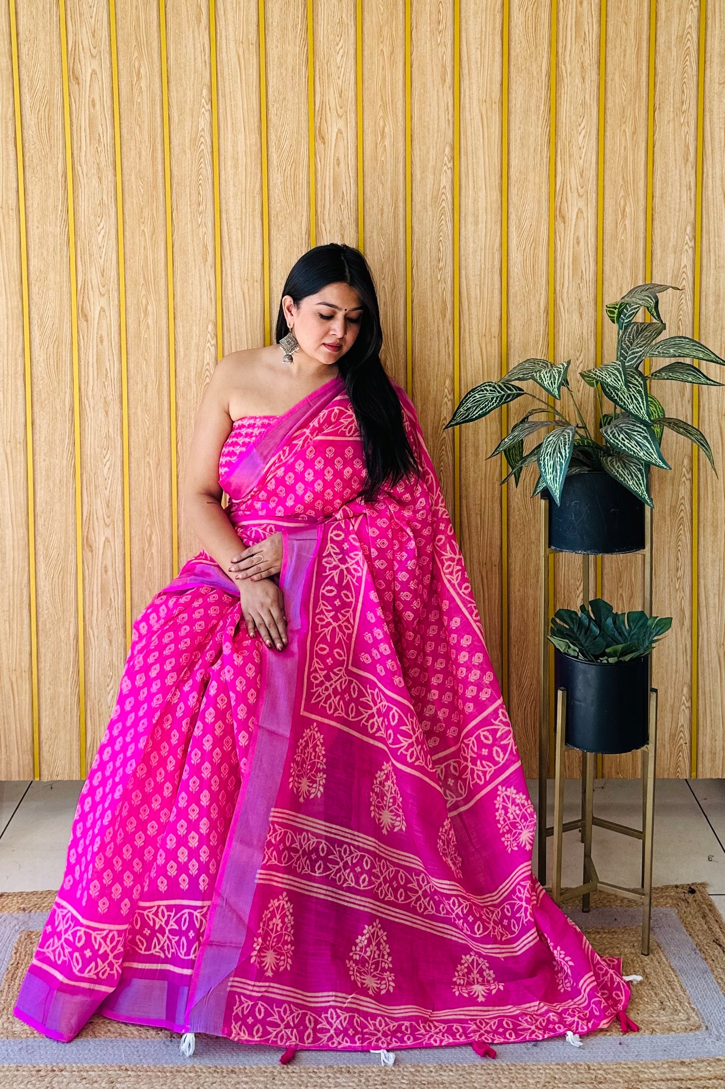 Pink Color Soft Linen Cotton Digital Print Saree Very Premium And Rich Quality