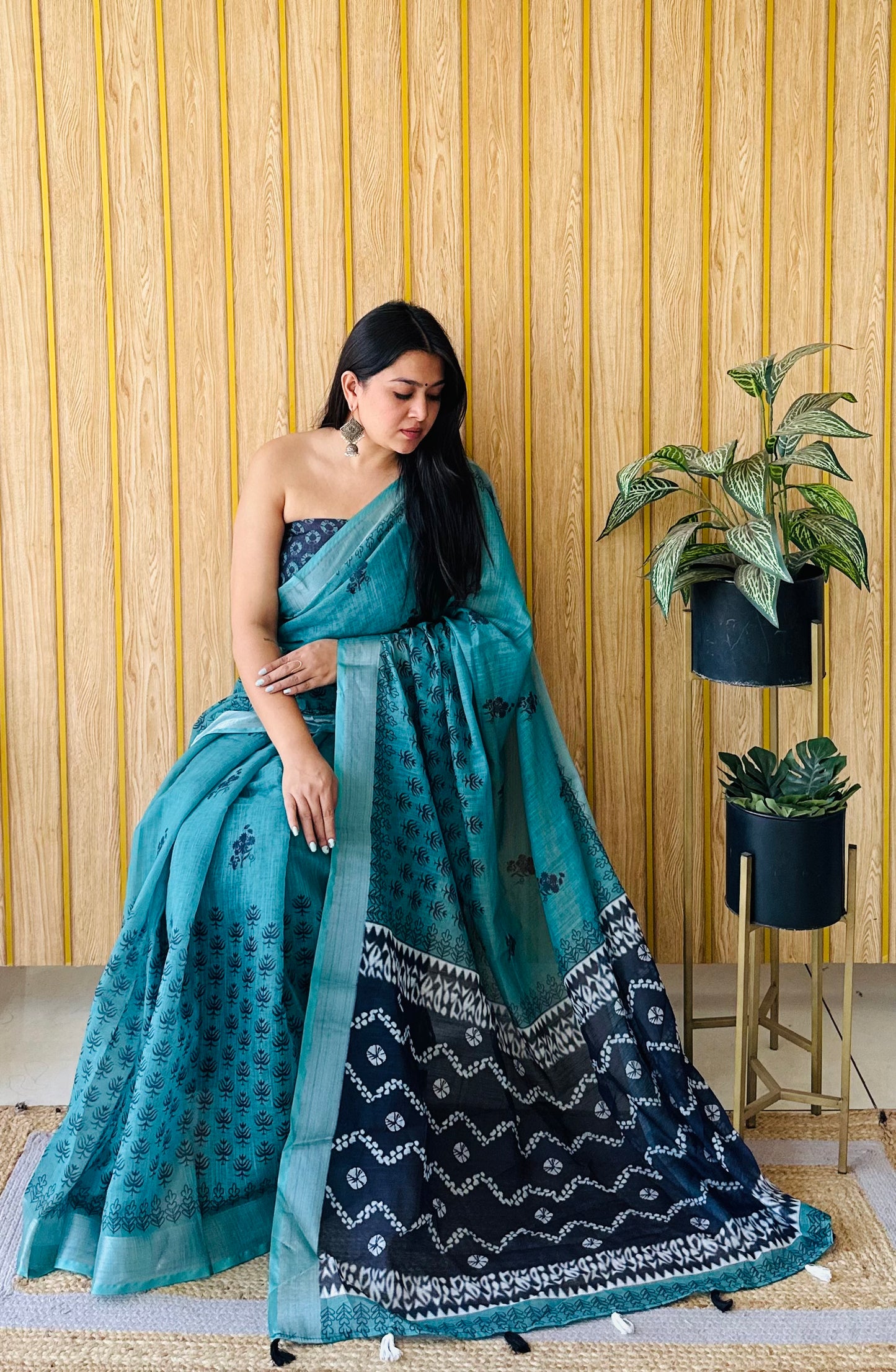 Sea Green Color Soft Linen Cotton Digital Print Saree Very Premium And Rich Quality