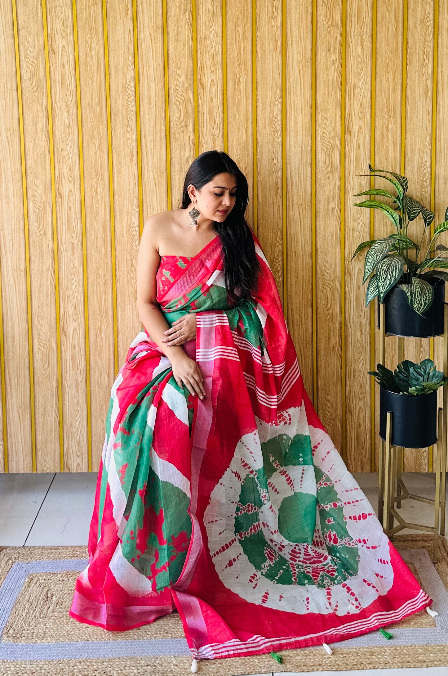 New Concept Premium And Rich Soft Linen Cotton Digital Print Saree With Silver Border