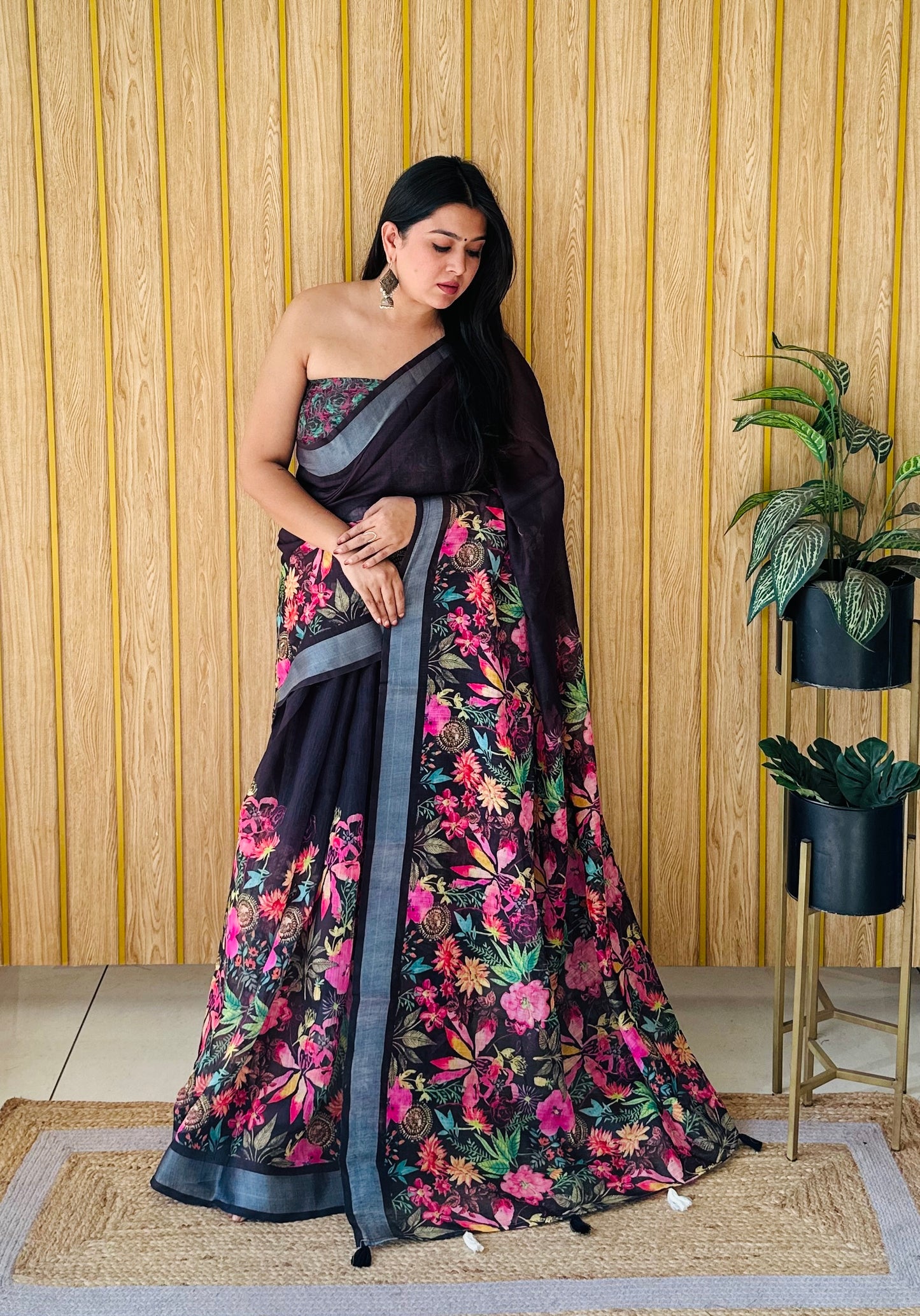 We Brought Exclusive Black Color Wedding Soft Linen Cotton Digital Print Saree With Silver Border