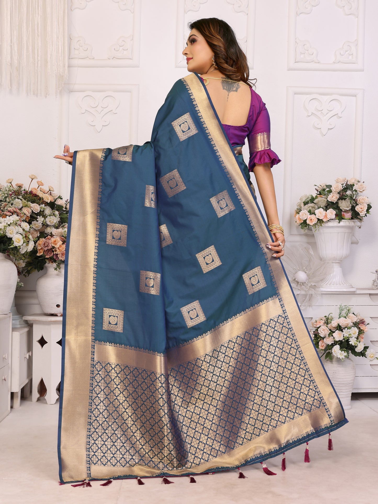 Blue Sameera Lichi soft Silk sarees With Silk woven Butta And Zari Border