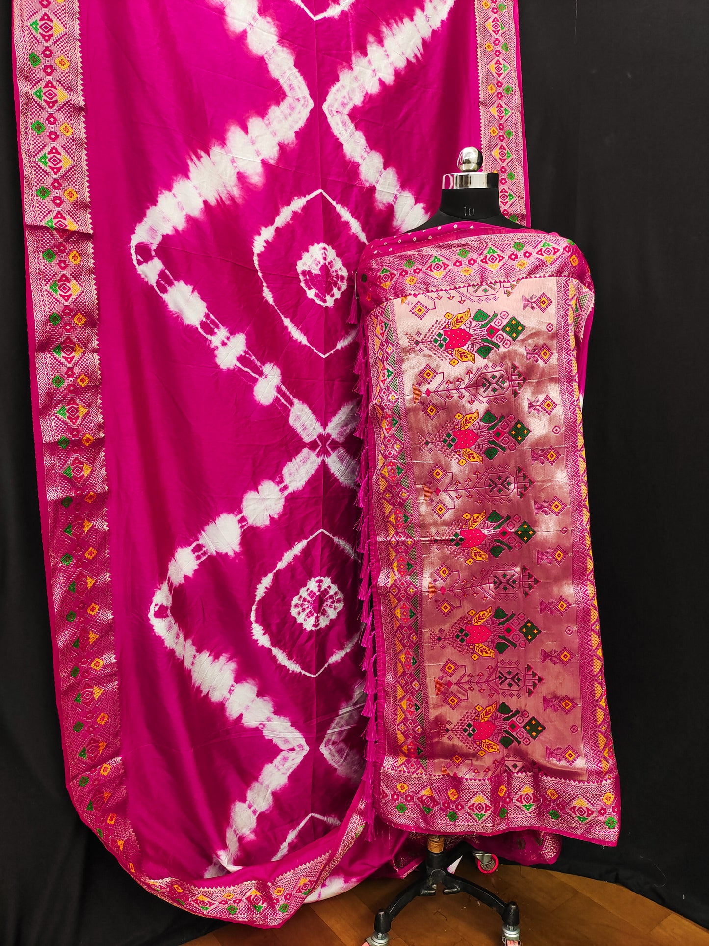Pink Color Sibory Print Paithani Silk Saree Zari Gold & Minakari Border