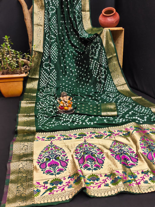 हरी सुभद्रा बंधेज कांजीवरम सिल्क साड़ी ज़री बुनाई पैठानी रिच पल्लू के साथ