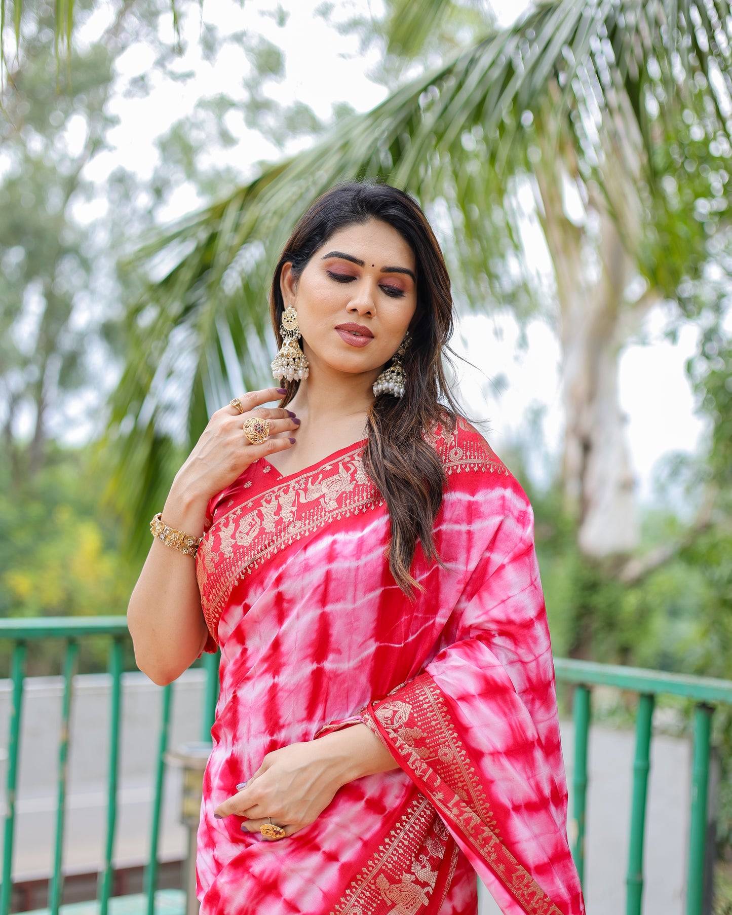 Pink Color Premium And High Quality,Comfortable Sibori Work With Soft Dola Silk Saree