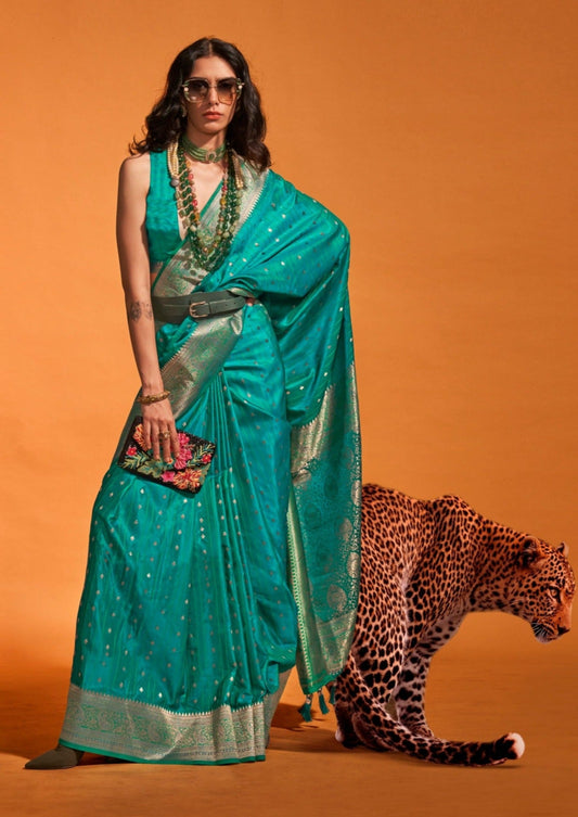 यह रेशम का मामला है (नीले रंग की मुस्कान)