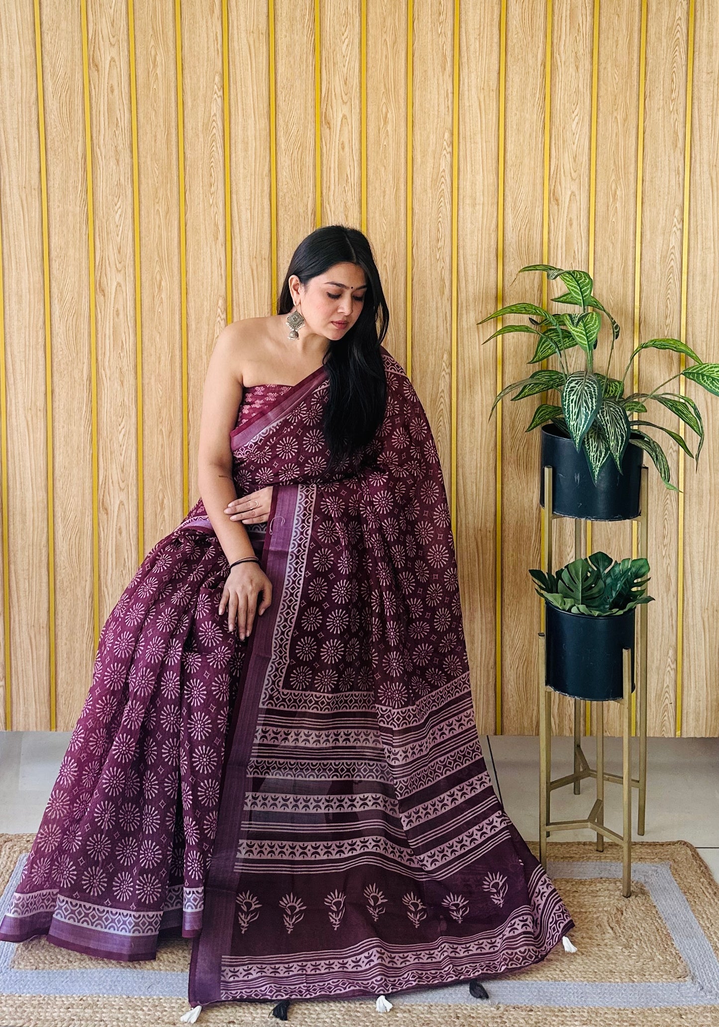 Wine Color Soft Linen Cotton Digital Print Saree Very Premium And Rich Quality